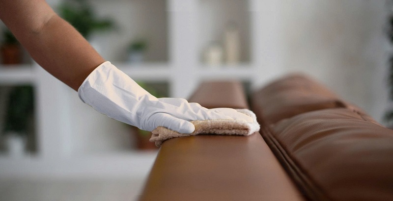 Vệ sinh sofa tại nhà